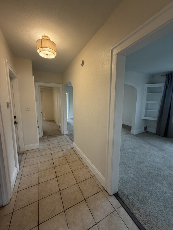 Building Photo - 4345 W 48th St