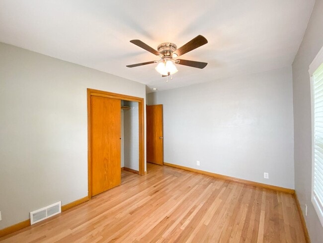 Building Photo - 3 Bedroom House for Rent!