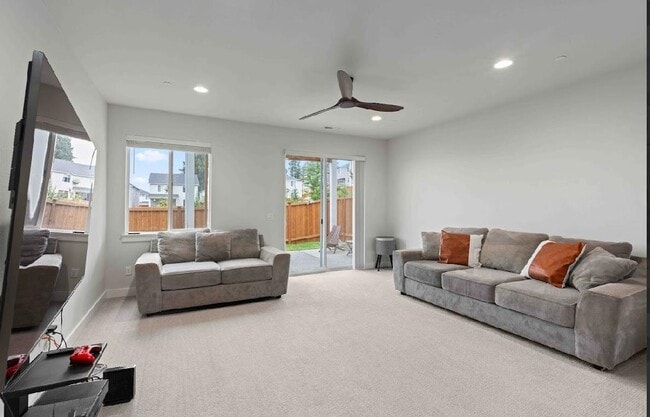 Building Photo - 10224 Ramble Dr NW