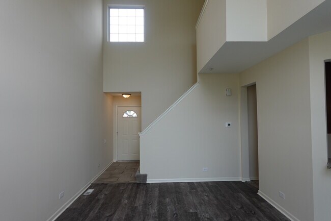 Building Photo - 1709 Spaulding Rd