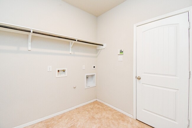 Building Photo - 13906 Manobrook Ct