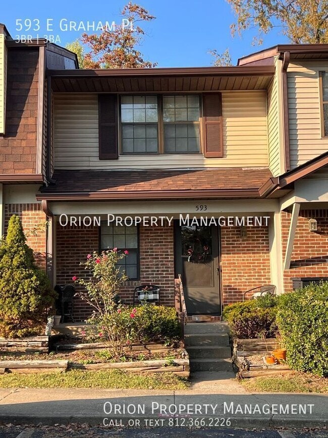 Building Photo - 593 E Graham Pl