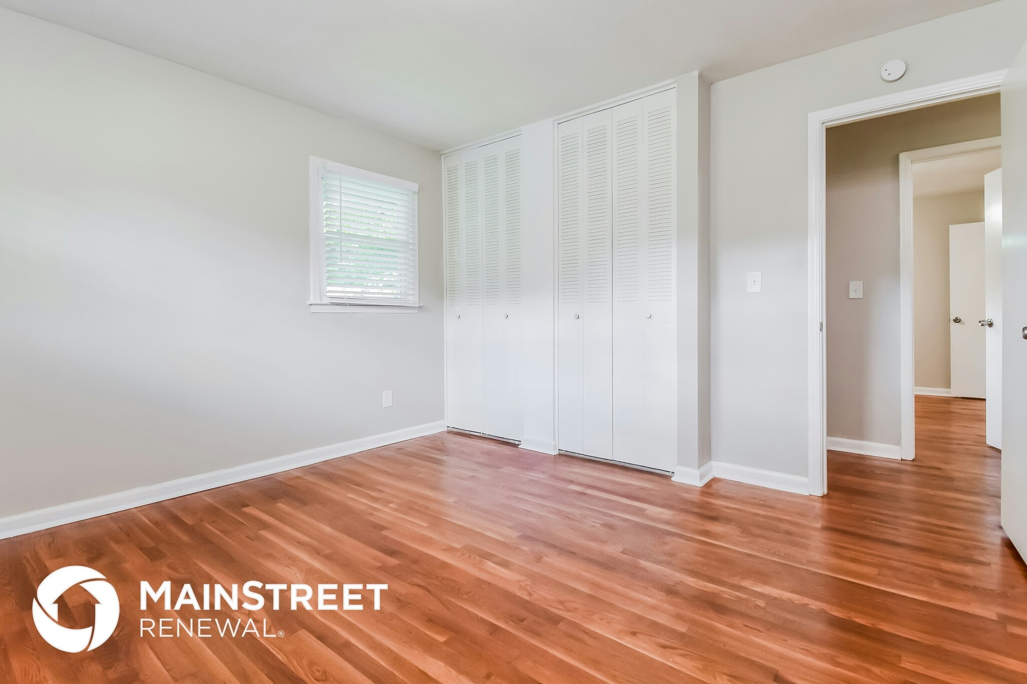 Building Photo - 1277 Scenic Way SW