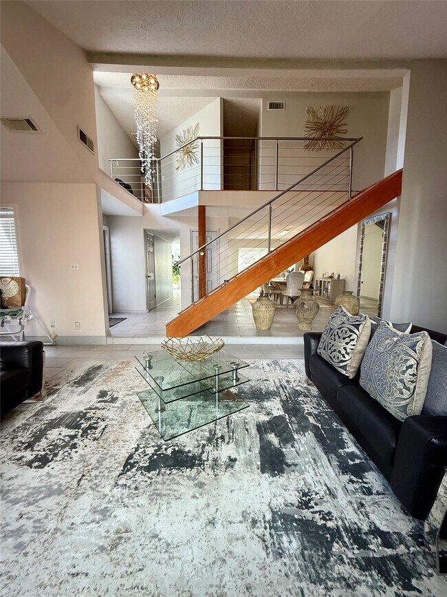 Building Photo - 3222 Freshmeadows Dr