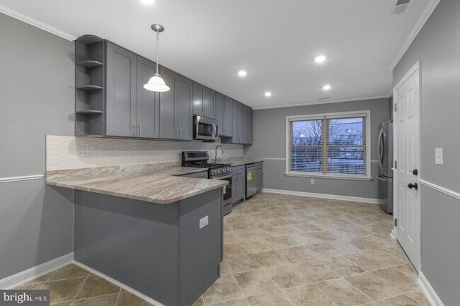 Building Photo - 2973 Amber St