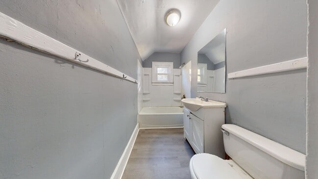 Building Photo - 4 bedroom home in Mansfield!