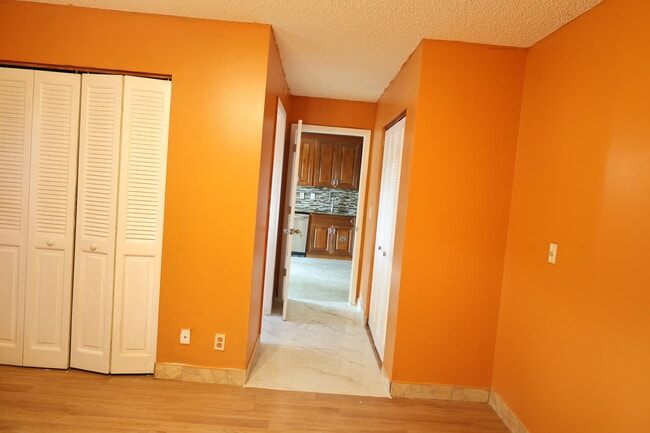 Building Photo - 7328 Palmdale Dr