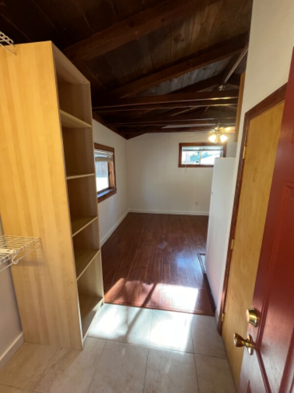 Building Photo - 2975 Sacramento Ave