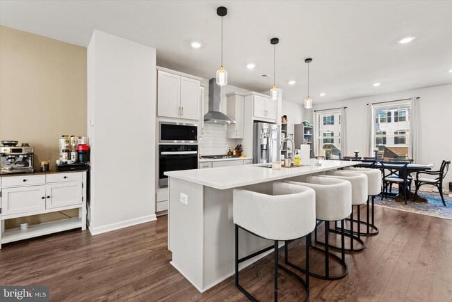 Building Photo - 9354 Barnes Lp