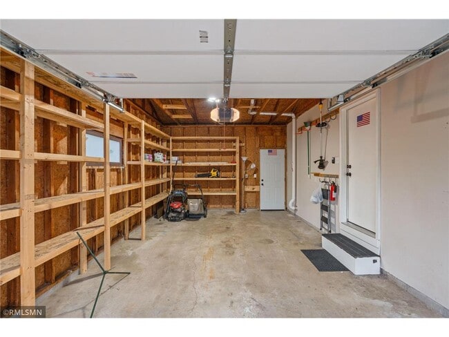 Building Photo - 751 Sandhill Point Rd