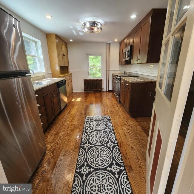Building Photo - 36 Westtown Rd