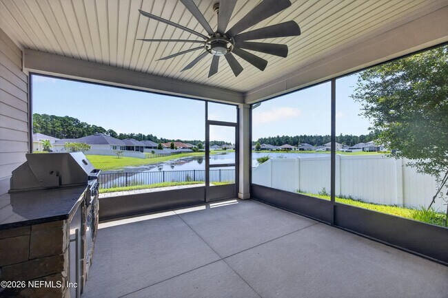 Building Photo - 855 Flach Dr