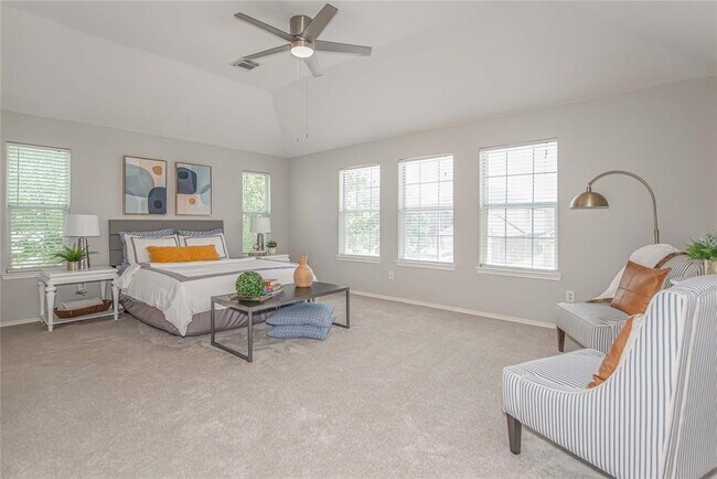 Building Photo - 30111 Luna Lakes Dr