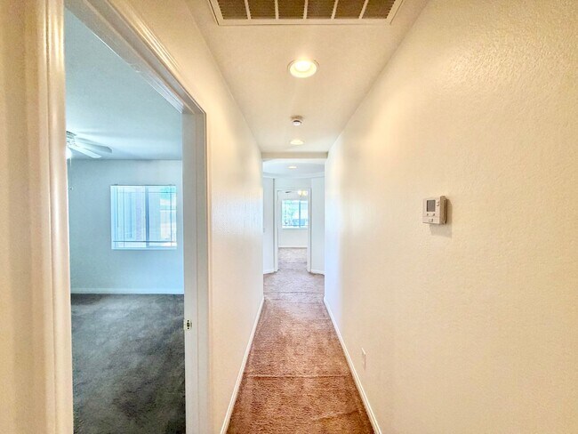 Building Photo - 40053 Montage Ln