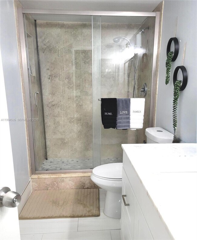 Building Photo - 4270 NW 89th Ave