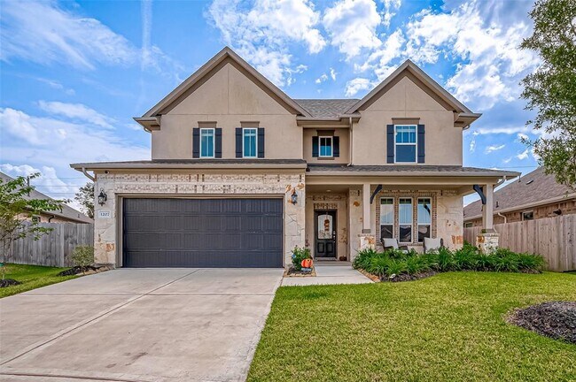 Primary Photo - 1207 Dry Cork Cir