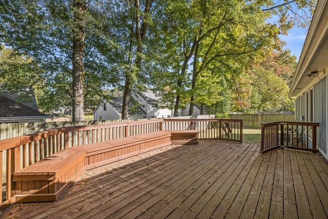 Building Photo - 8044 Neshoba Rd
