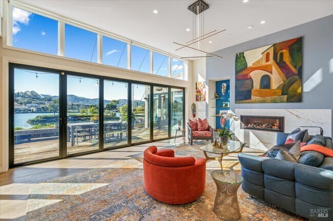 Building Photo - 20 Lagoon Rd