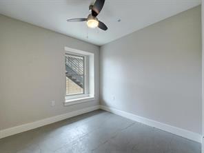 Building Photo - 11805 Alpheus Ave