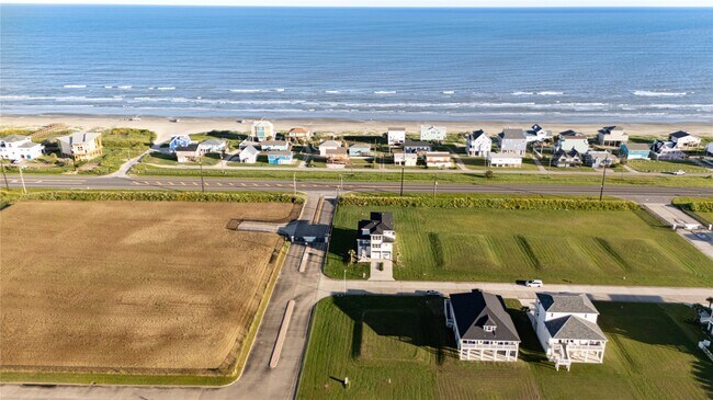 Building Photo - 21201 Scissor Tail Ln