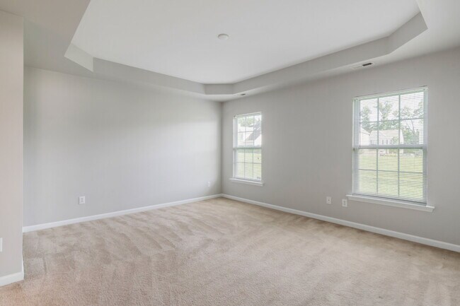Building Photo - Spacious 4BR/3BA Home Near Downtown Durham | Deposit-Free Living | 1st-Floor Bedrooms