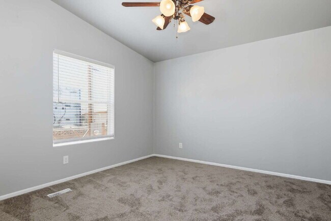 Building Photo - "Spacious 4-Bedroom Oasis with 2 Full Baths on Mount Rainier Ave, Las Vegas – Your Perfect Retrea...