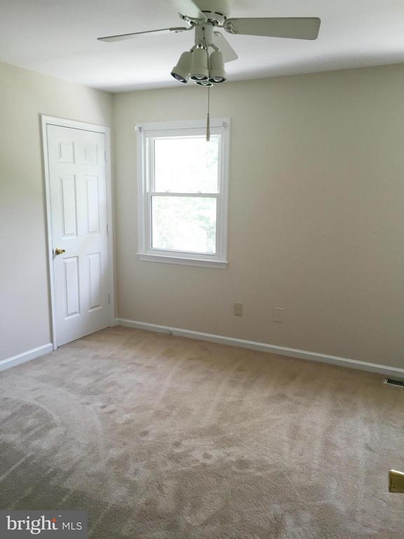 Building Photo - 32 Tarleton Way