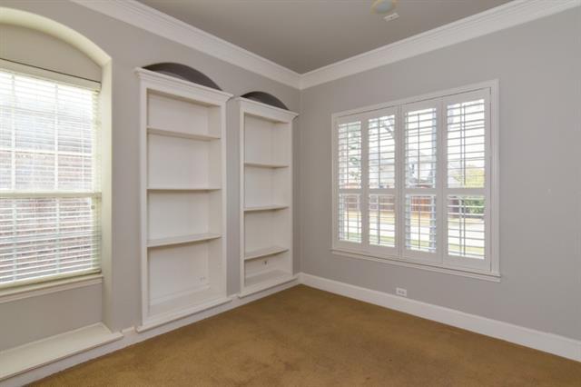 Building Photo - 9750 Candlewood Dr