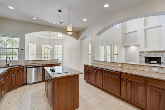 Building Photo - July Move-In Special - Spring Branch Oasis...