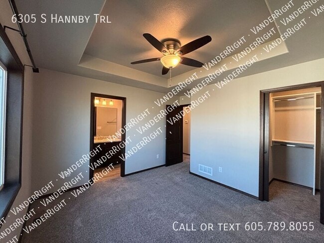 Building Photo - 6305 S Hannby Trl