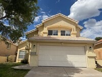 Building Photo - Foothills 2-Story in Vista Del Mundo!