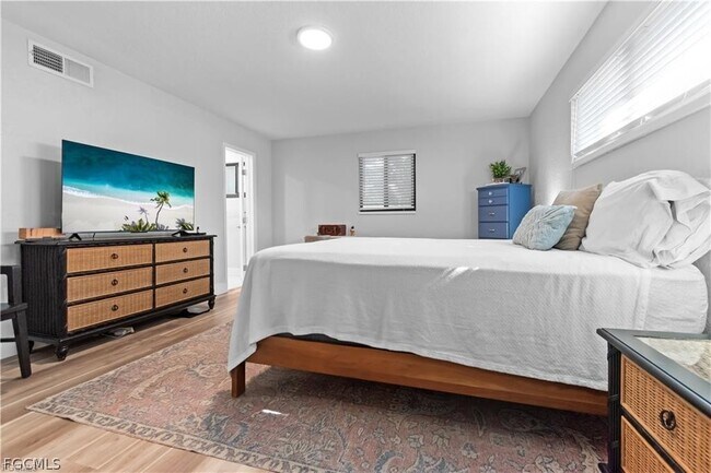 Building Photo - 1373 Morningside Dr