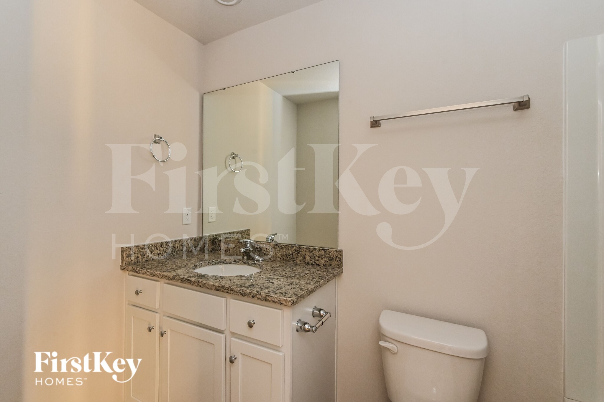 Building Photo - 5024 Wolfridge Ave