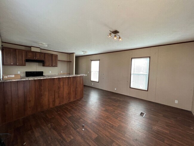 Building Photo - 142 CO ROAD 5516-F42