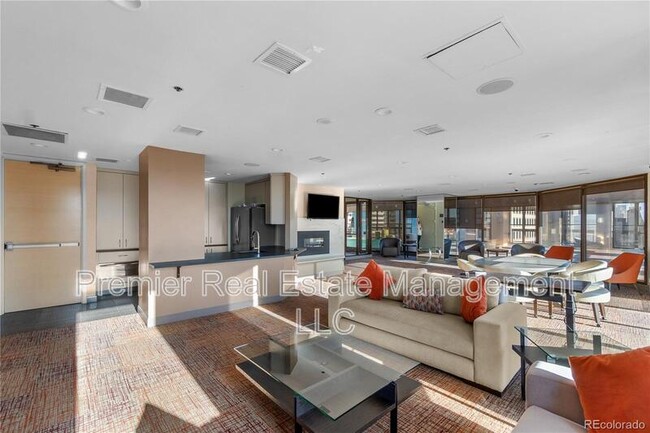 Building Photo - 1625 Larimer St