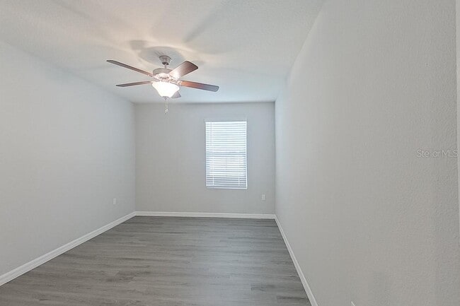 Building Photo - 8614 SW 43rd Ter