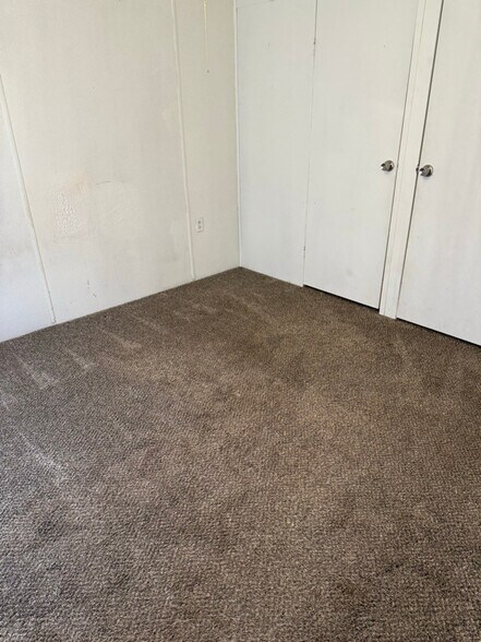 Building Photo - 8425 E County Rd 7300