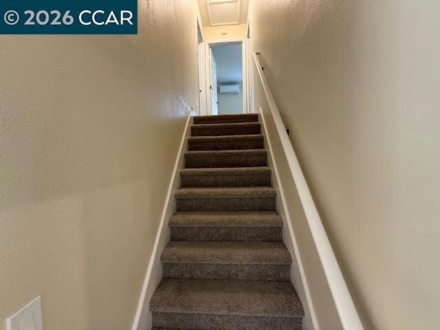 Building Photo - 1487 Carmel Dr