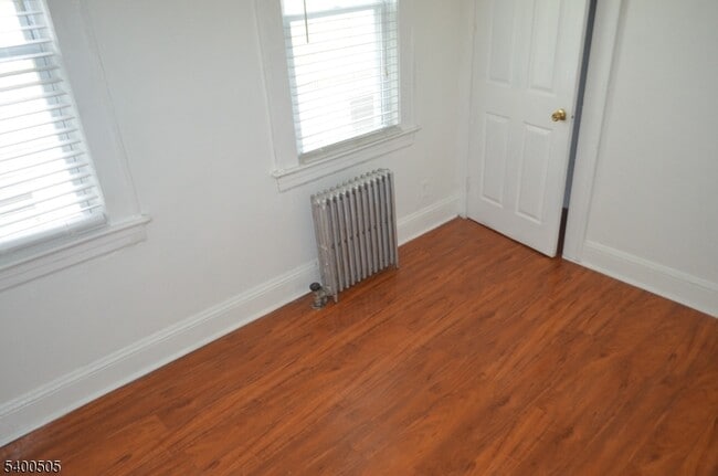 Building Photo - 14 Fremont St