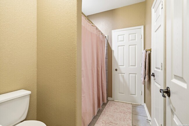 Building Photo - 71 Sable Heights