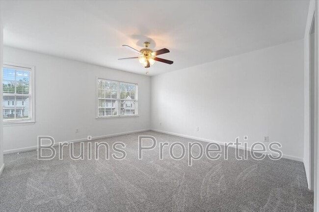 Building Photo - 1520 Birkdale Ct