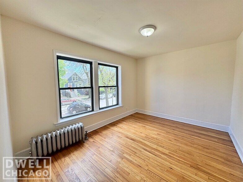 Building Photo - 2300 N Spaulding Ave