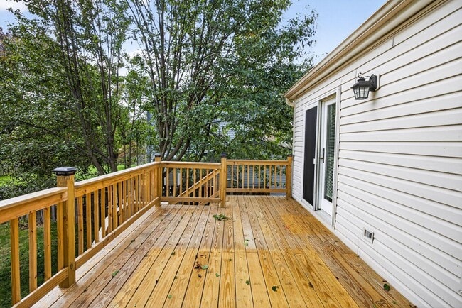 Building Photo - 5289 Frisco Dr