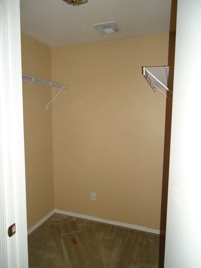 Building Photo - 3 Bedroom House in El Mirage | 2 Stories + Private Pool