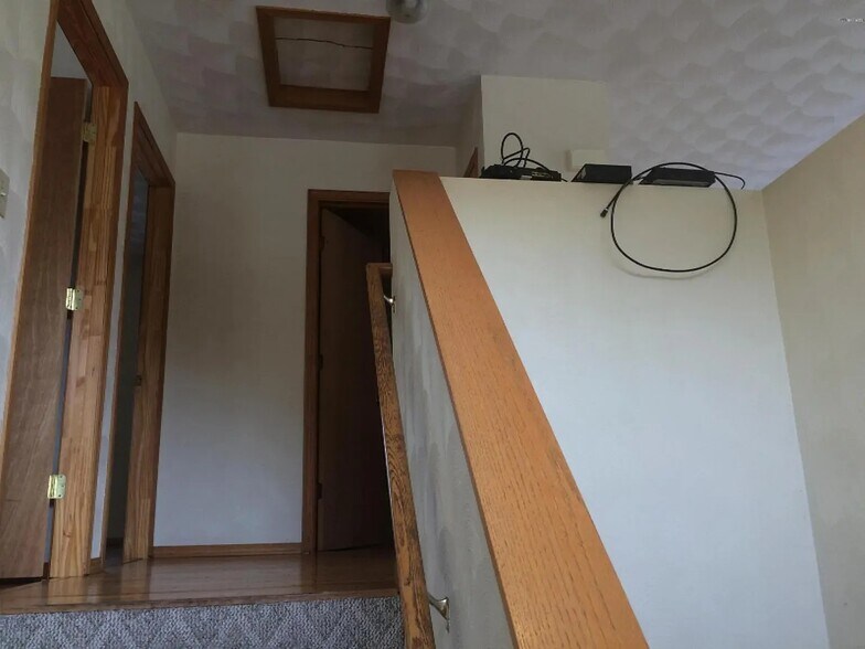Building Photo - 1209 Jack Pine Dr