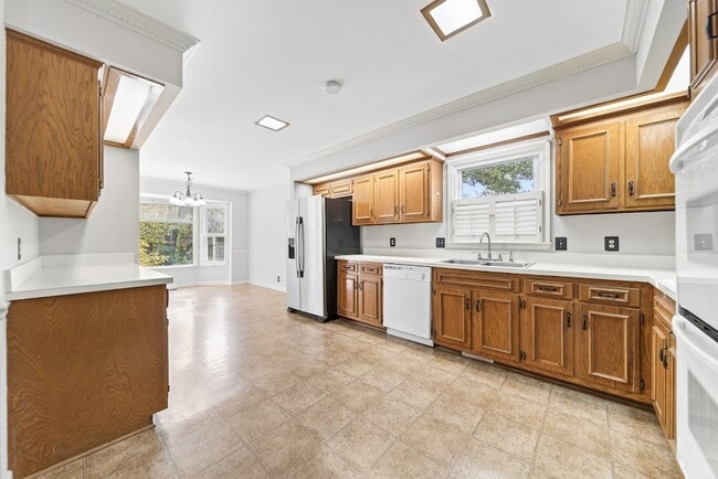 Building Photo - 144 Choctaw Dr