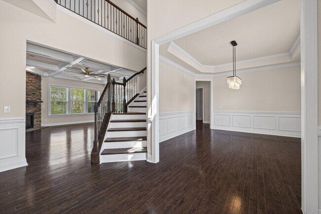 Building Photo - Stunning 4 bedrm, 3.5 Bath home in Chapel Cove of South Charlotte!