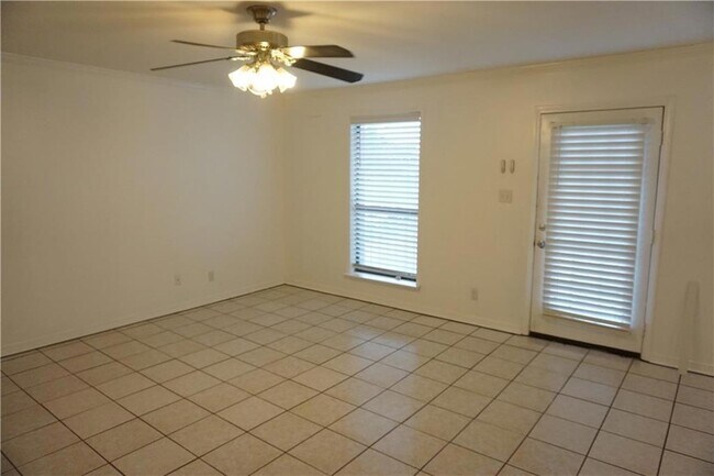 Building Photo - 1448 Carrollton Ave