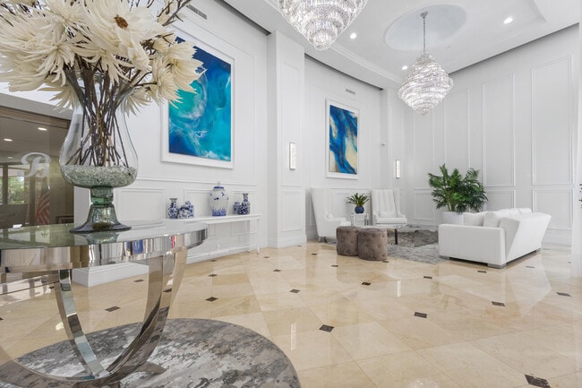 Building Photo - 4740 S Ocean Blvd