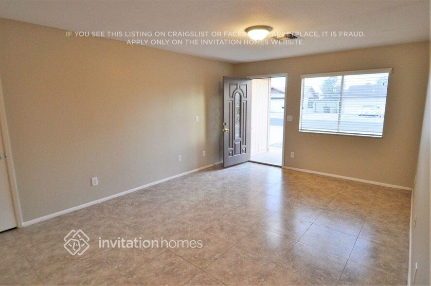 Building Photo - 6850 W Sierra St